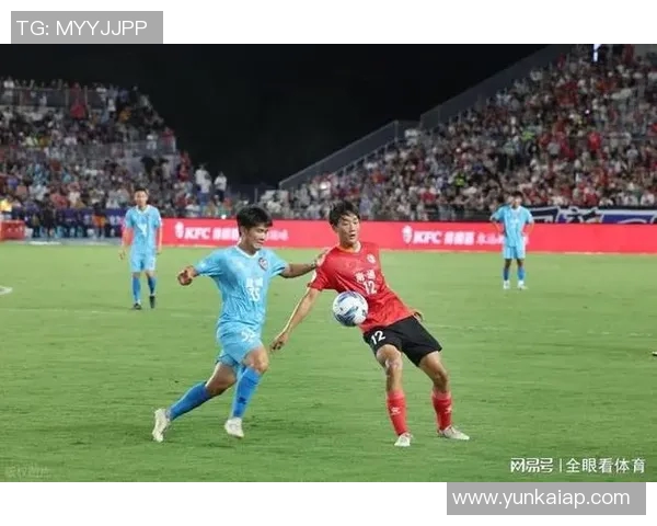 南通队禁区外惊艳凌空抽射中框金成民倒勾补射精彩破门 南通队禁区外惊艳凌空抽射中框金成民倒勾补射精彩破门