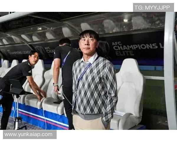 蔚山主帅申台龙谈申花全主力优势我队需轮换应对接下来的挑战 蔚山主帅申台龙谈申花全主力优势我队需轮换应对接下来的挑战