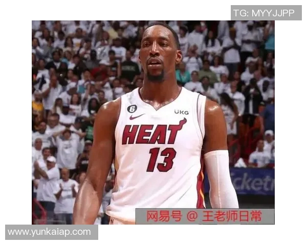 阿德巴约膝盖仅为挫伤无需核磁共振检查球队获好消息安心备战