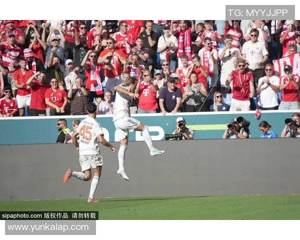 巴斯勒:德甲冠军争夺仍有悬念凯恩具备成为世界最佳的潜力 巴斯勒:德甲冠军争夺仍有悬念凯恩具备成为世界最佳的潜力