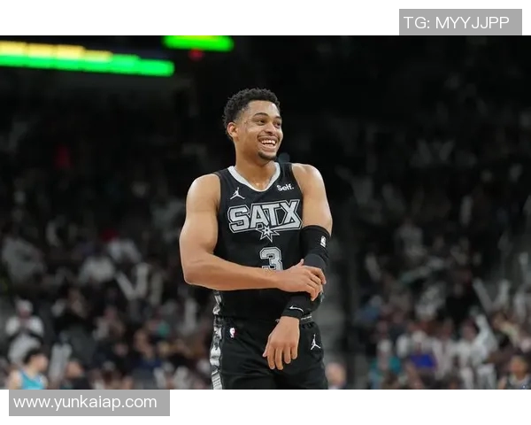 主场迎战马刺锡安期待球迷热情助阵激发球队活力 主场迎战马刺锡安期待球迷热情助阵激发球队活力