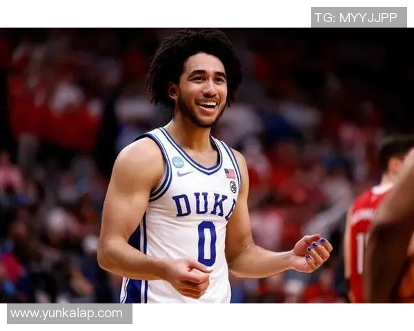 米切尔盛赞49号秀普罗克特成熟度与默契感逐渐提升 米切尔盛赞49号秀普罗克特成熟度与默契感逐渐提升