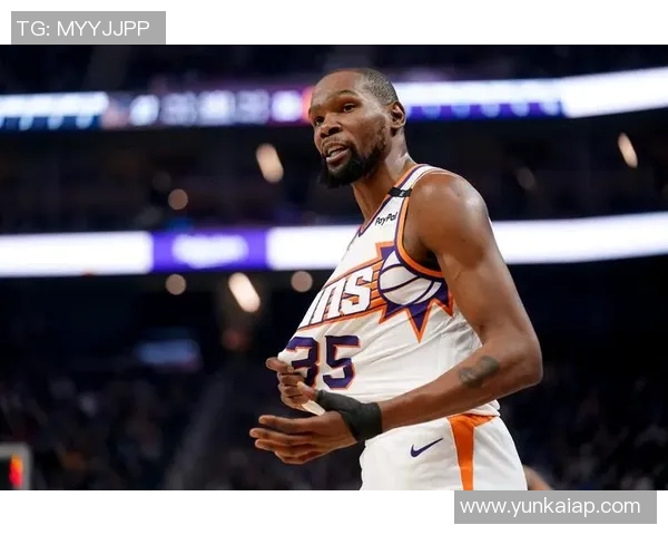 杜兰特坦言进攻表现不佳但坚信球队正在不断提升实力