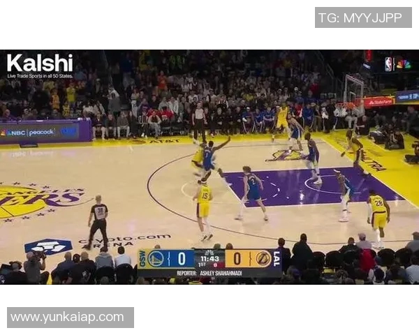 阿贾威尔逊等明星球员齐聚赌城观战湖人对决独行侠精彩赛事 阿贾威尔逊等明星球员齐聚赌城观战湖人对决独行侠精彩赛事