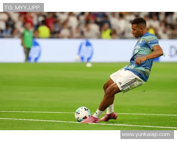 姆巴佩因脚踝不适提前归队将返回皇马进行详细检查