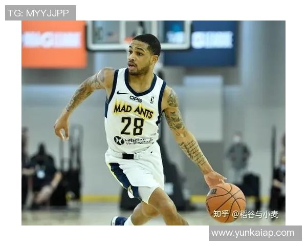 姜贺三分球表现出色5投3中贡献13分4篮板6助攻正负值高达21